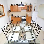 Lola's شقة Tribalj