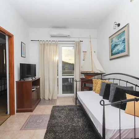 Apartament Lola's Tribalj