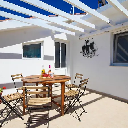 Apartament Lola's *