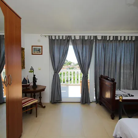 Apartment Lola's *